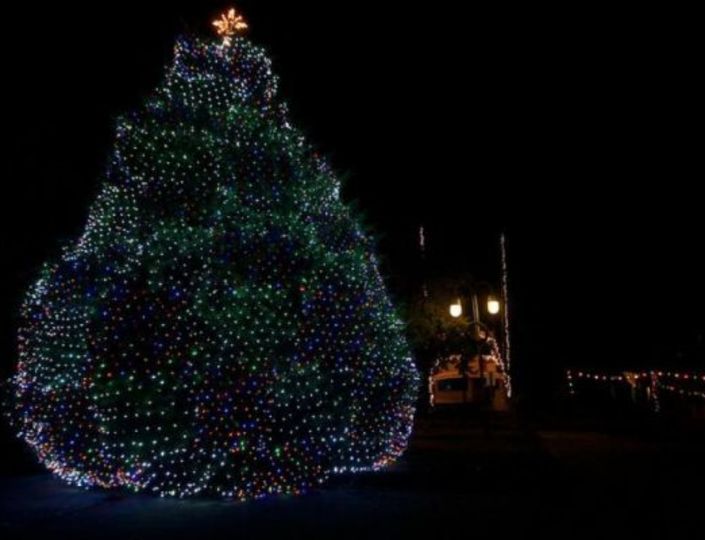 Town of Manteo Christmas Tree Lighting Event