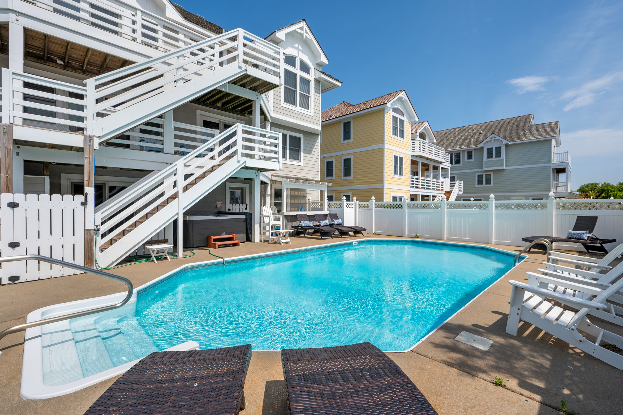 Special Property $850 OFF WEEKS OF 6/27/26 and 7/4/26 at AW2!