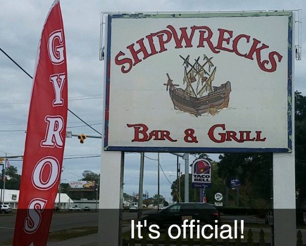 Things To Do Shipwrecks Bar & Grill