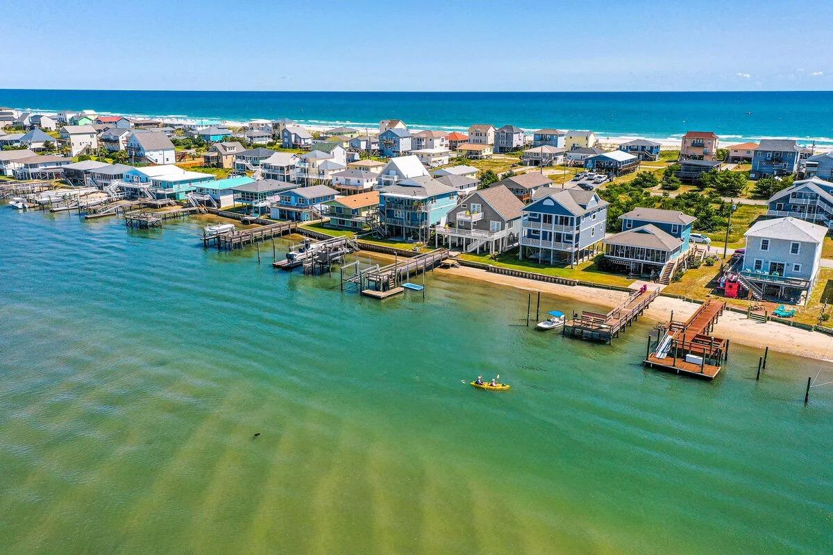 topsail island house rentals